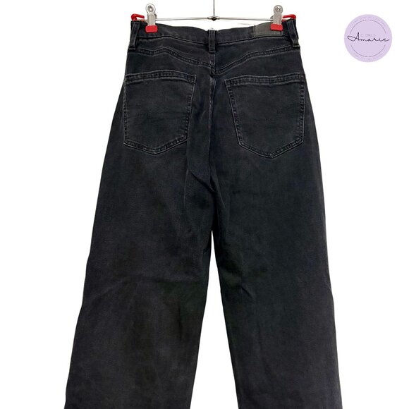 American Eagle Curvy Super High-Rise Baggy Straight - Picture 2 of 3